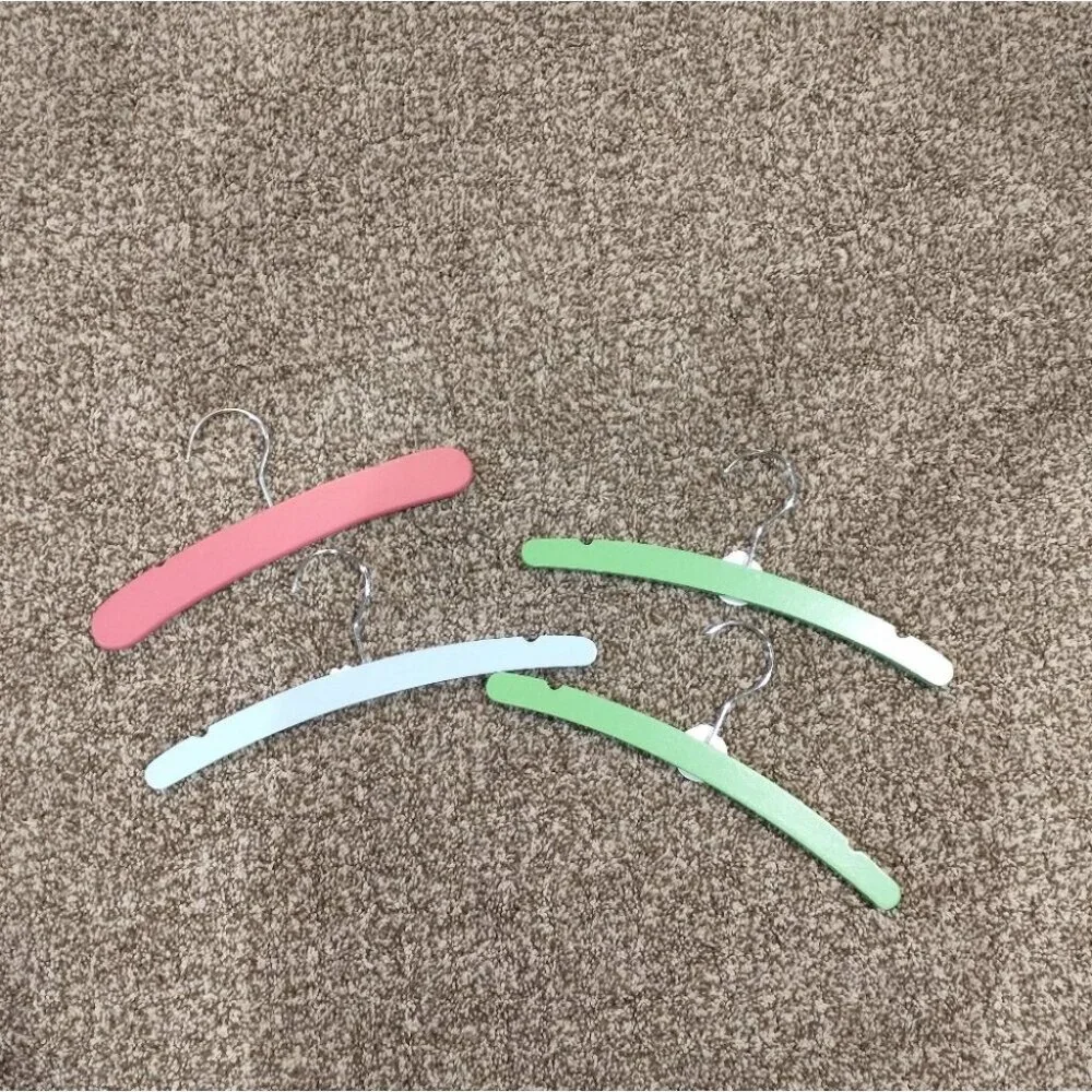 Set of 4 Wood Kid's Hangers - Alligator, Monkey, Christmas, Santa, Randeer